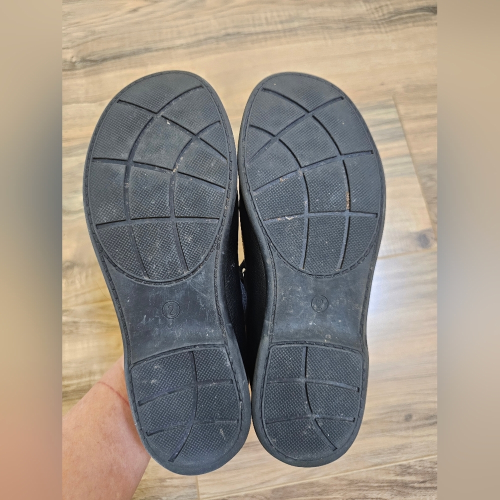 5 Pairs Shoes Bundle - Picture 9 of 15